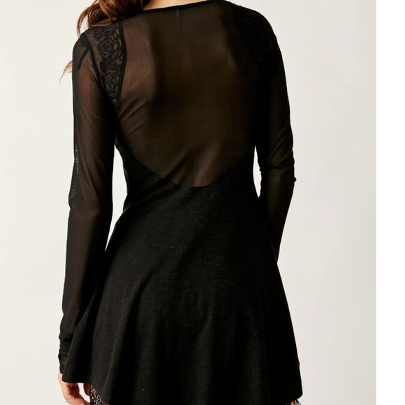 Free People NWT Rendezvous Stretch Black Embroidered Lace Vneck Long Sleeve Top - Picture 1 of 13